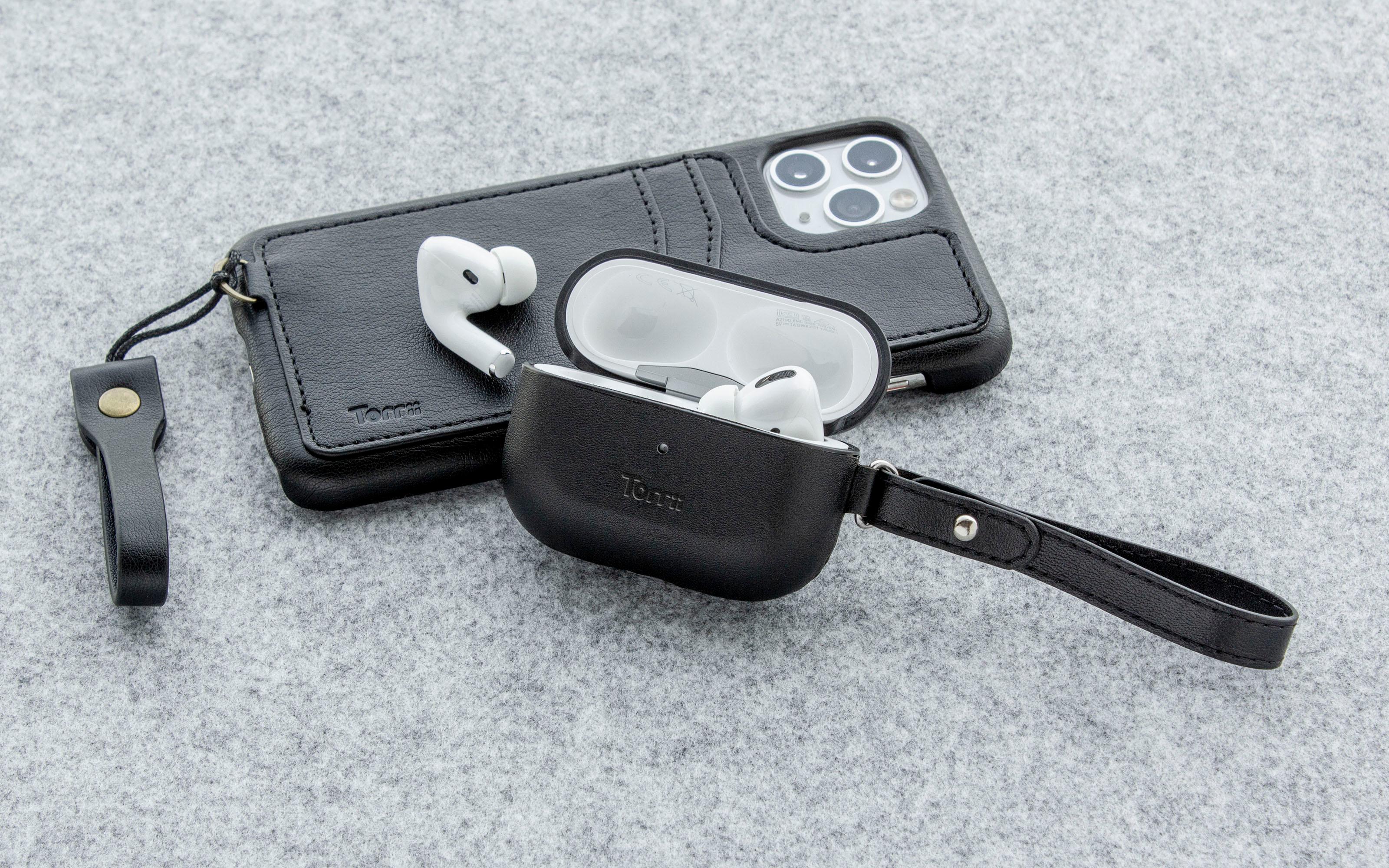 Torrii Luxcraft Leather Case For Airpods Pro - Black - Tashqila Torrii Luxcraft Leather Case For Airpods Pro - Black - Tashqila